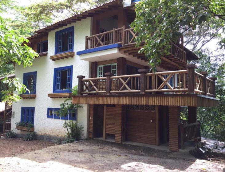 La Nube Eco-Hotel บิยาบิเซนซิโอ ภายนอก รูปภาพ